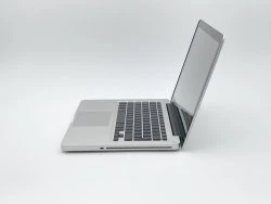 MacBook Pro 13" - Intel Core i5 2.5GHz 2 núcleos - SSD 256Gb - RAM 4GB