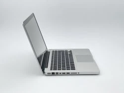 MacBook Pro 13" - Intel Core i5 2.5GHz 2 núcleos - SSD 256Gb - RAM 4GB