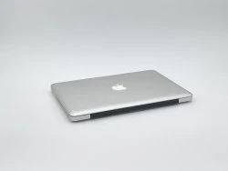 MacBook Pro 13" - Intel Core i5 2.5GHz 2 núcleos - SSD 256Gb - RAM 4GB
