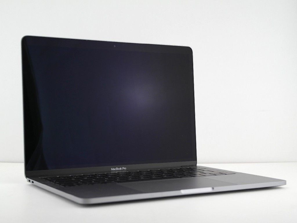 MacBook Pro 13" Thunderbolt - Procesador i5 de doble núcleo a 2.0GHz - Disco 256Gb SSD - RAM 8Gb