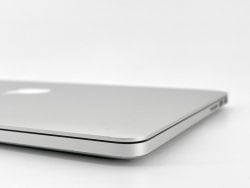 MacBook Pro 13" Intel Core i5 2.8GHz 2 núcleos - SSD 128GB - RAM 8GB