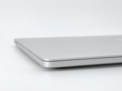 MacBook Pro 16" Touch Bar (2019) - Intel Core i7 2.6GHz 6 núcleos - SSD 512GB - RAM 16GB - Plata