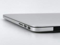 MacBook Pro 15" Retina - Intel Core i7 4 núcleos a 2.2GHz - Disco 1TB SSD - RAM 16GB