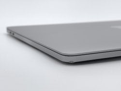 MacBook Pro 13" (2020) Chip Apple M1 8 CPU/8 GPU núcleos - Disco 512Gb SSD - RAM 16Gb