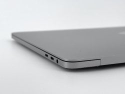 MacBook Pro 13" (2020) Chip Apple M1 8 CPU/8 GPU núcleos - Disco 512Gb SSD - RAM 16Gb
