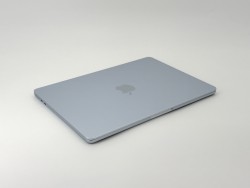 MacBook Air 13" M4 (2025) 10 CPU/10 GPU núcleos - SSD 512GB - 16GB RAM - Azul Cielo